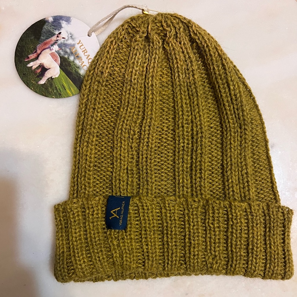 Nwt 100% baby alpaca beanie hat olive yellow green,adult one size. Peru made